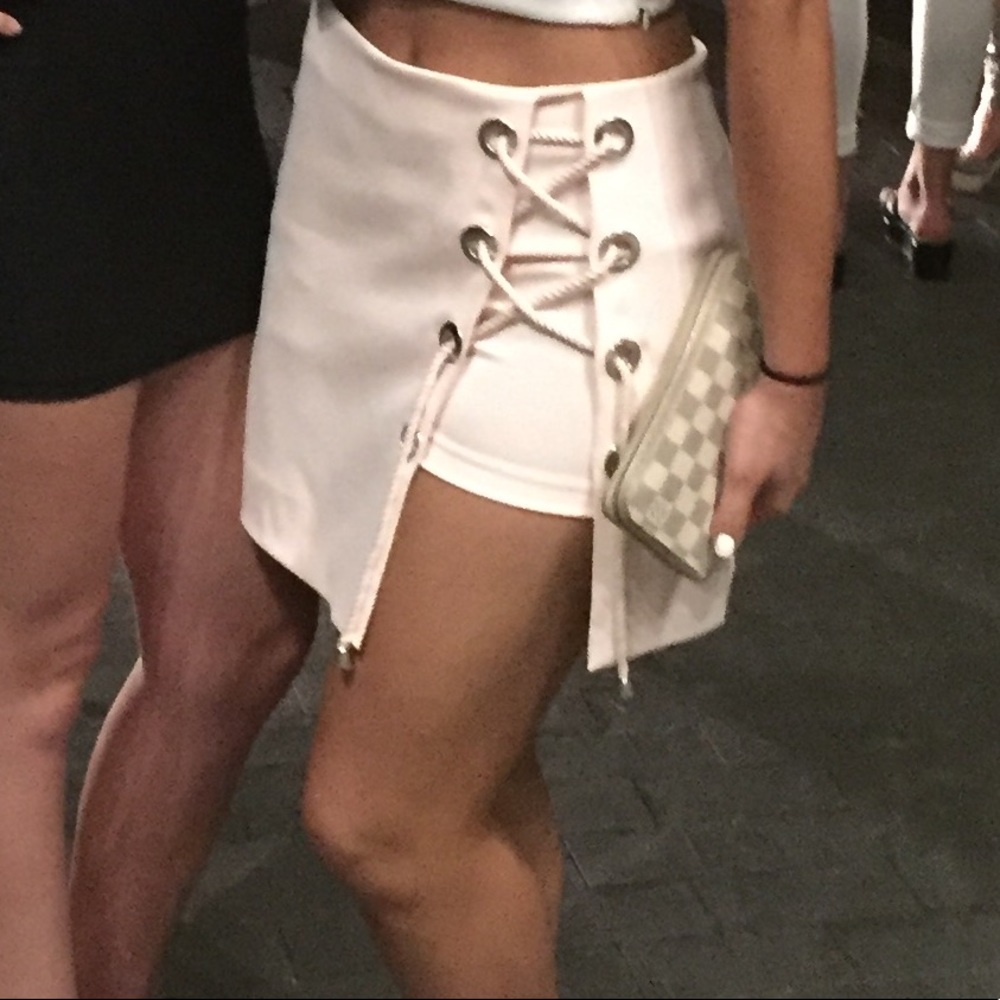 REBECCA MINKOFF PINK TIE UP SKORT - Picture 7 of 8